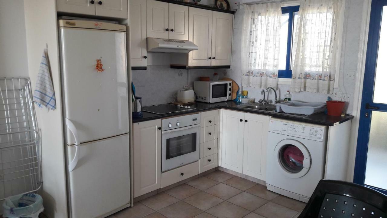 Apartment Rita Seaview Perivolia