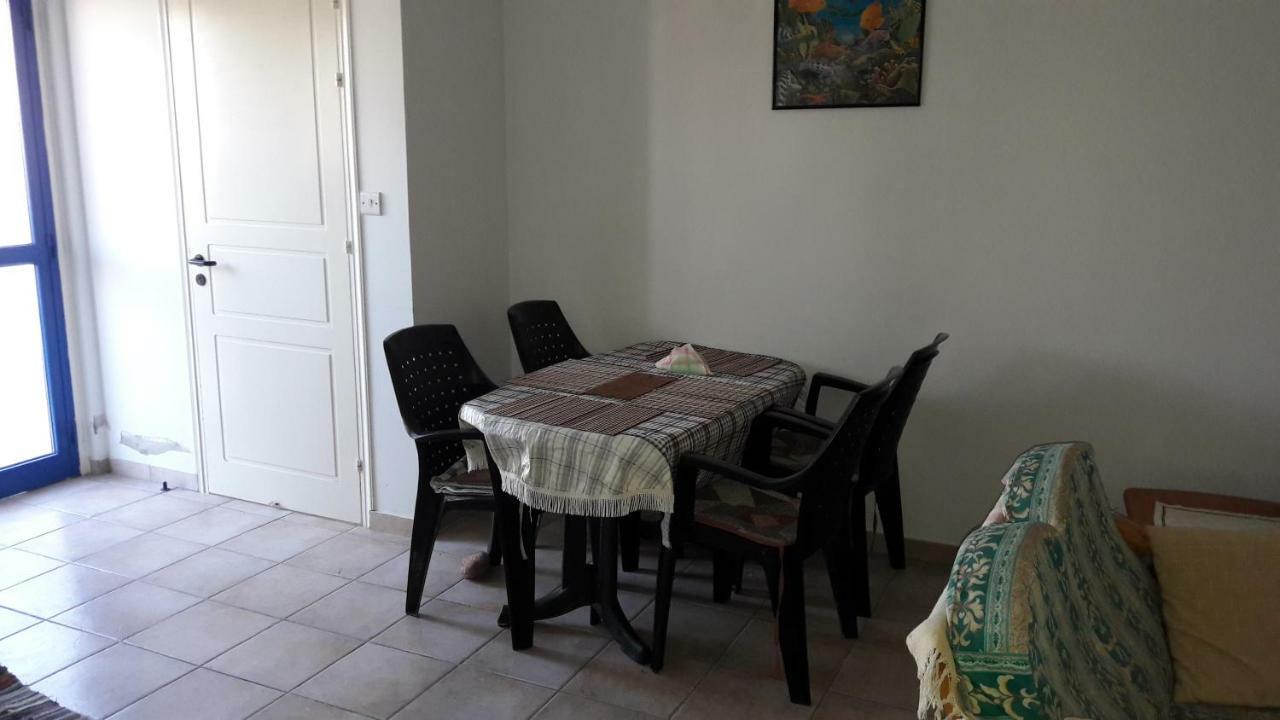 Rita Seaview Apartment *