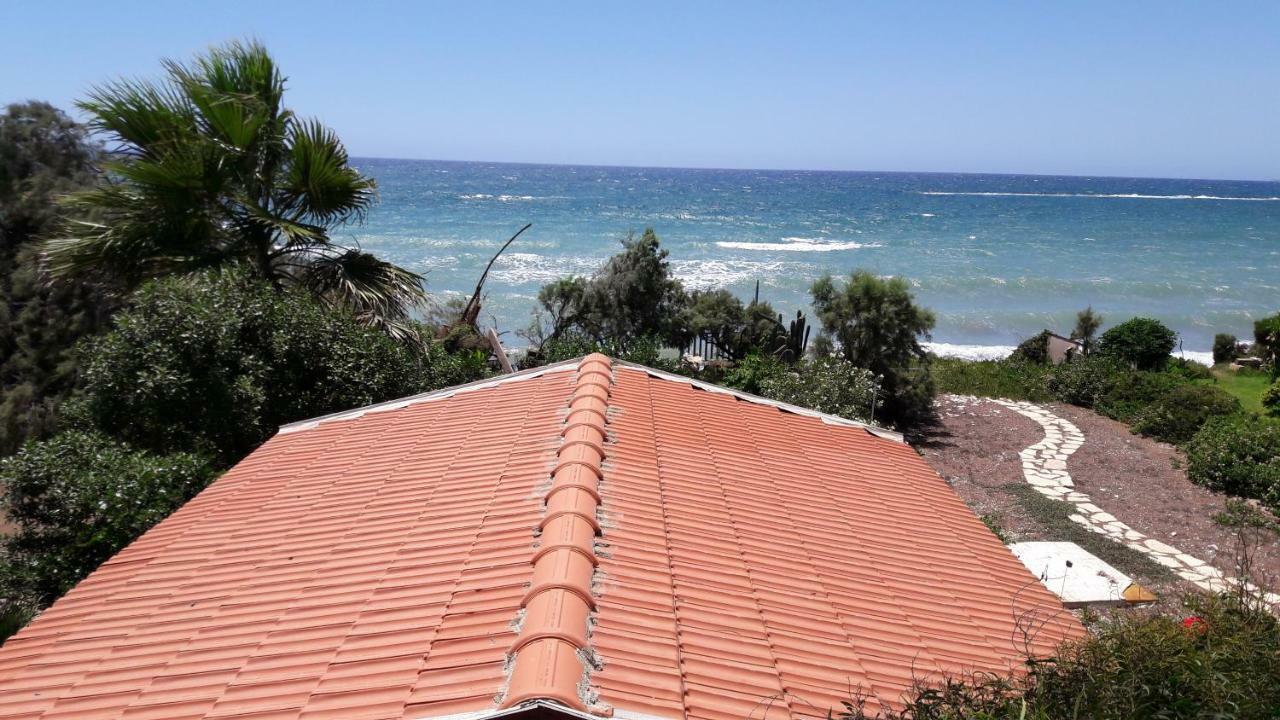Rita Seaview Apartment Perivolia